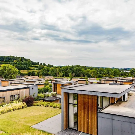 Modern With Dishwasher, 5 Km From Valkenburg Holiday home Schin op Geul